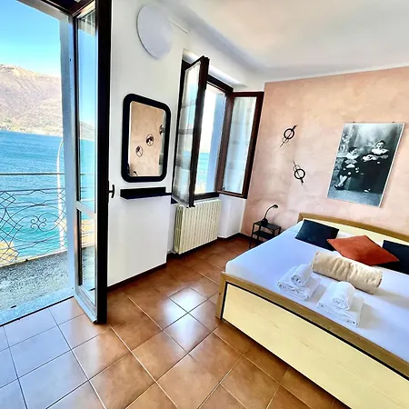 Dream Lakefront