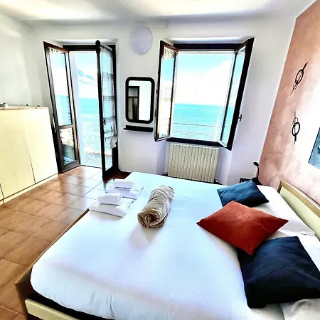 Dream Lakefront Holiday home Bellano